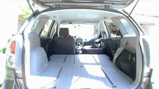 Review Toyota Matrix 2005 [upl. by Ethelbert]